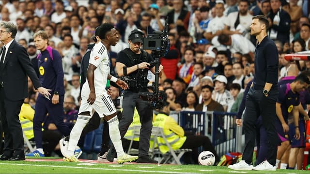 vinicius-junior-mends-rift-with-real-madrid-coach-xabi-alonso-after-clasico-outburst-1
