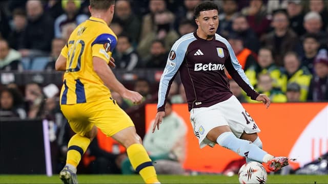 jadon-sancho-misses-his-chance-as-aston-villa-march-on