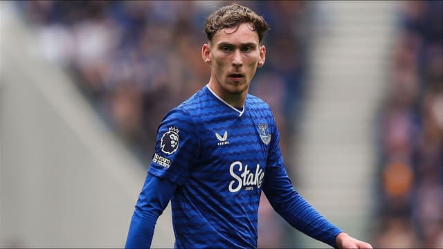 james-garners-form-sparks-england-talk-as-david-moyes-hails-everton-stars-impact-2