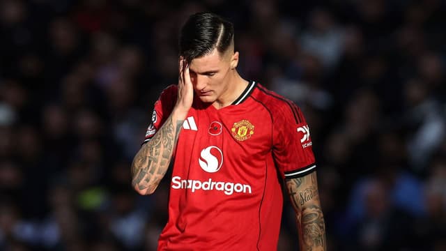 benjamin-sesko-could-miss-important-man-utd-games-through-injury-2