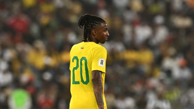 tawanda-chirewa-makes-early-return-from-international-duty-with-zimbabwe