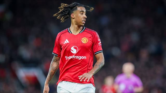 leny-yoro-steps-in-as-ruben-amorim-plots-key-man-utd-changes-for-everton-clash