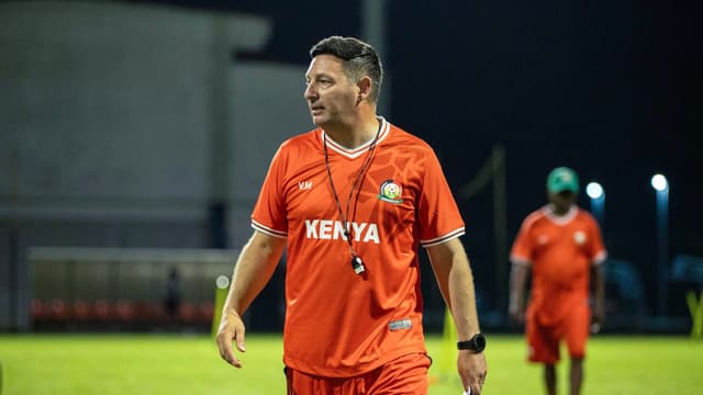 it-was-a-surprise-to-play-senegal-admits-kenya-assistant-vasili-manousakis