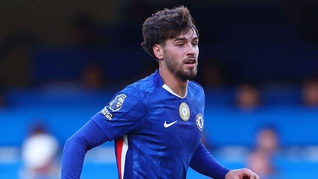 enzo-maresca-optimistic-about-what-hes-seen-from-chelseas-marc-guiu-2