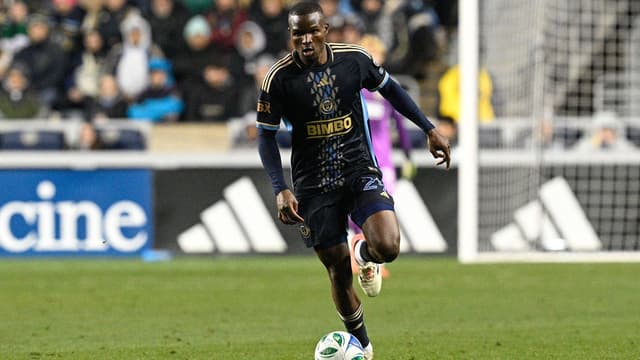 bradley-carnell-celebrates-south-african-star-olwethu-makhanyas-breakout-mls-season