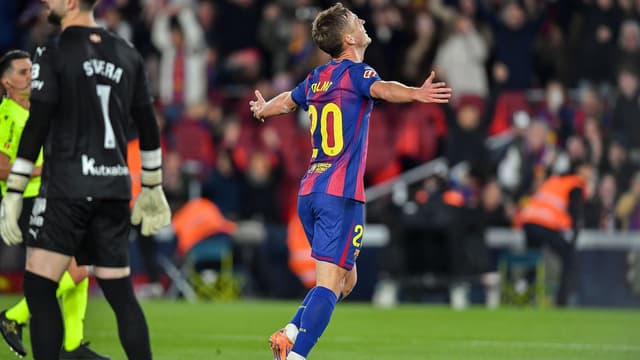 la-liga-barcelona-atletico-madrid-win-to-keep-pressure-on-real-madrid-2