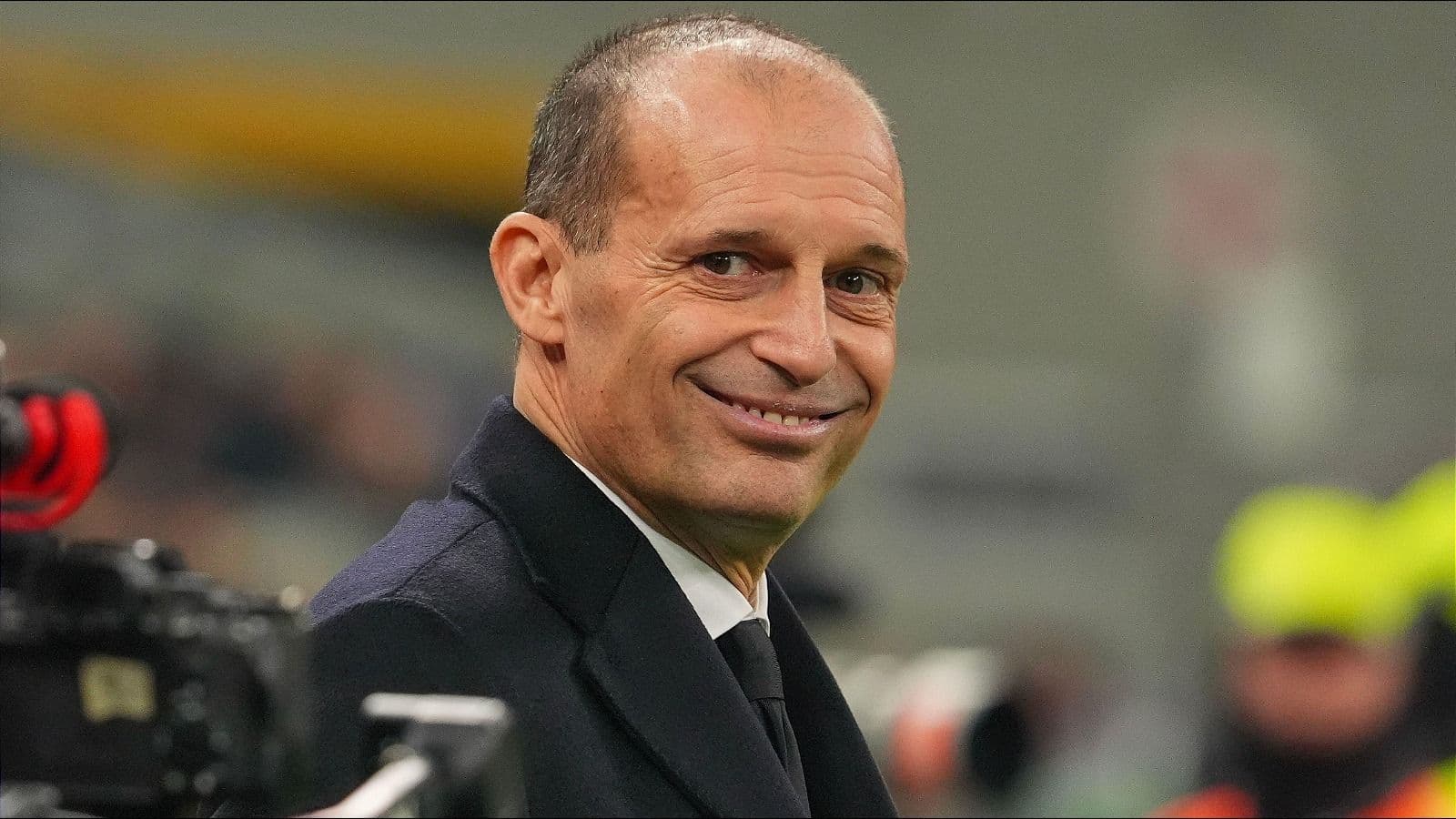 Massimiliano Allegri drives AC Milan’s unbeaten charge back to top of Serie A