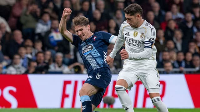 la-liga-wrap-real-madrid-suffer-shock-defeat-valencia-drop-points-at-home-1