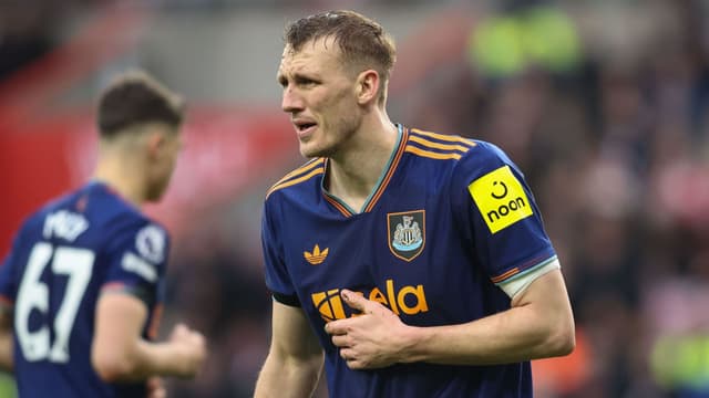 eddie-howe-newcastles-dan-burn-to-miss-up-to-six-weeks-through-injury