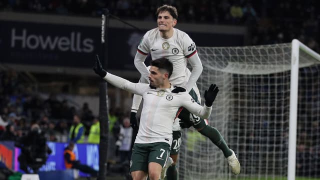 enzo-maresca-pleased-to-see-chelsea-reach-carabao-cup-semi-finals