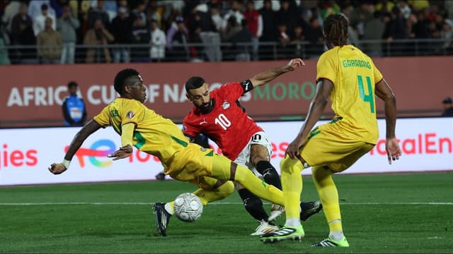 mohamed-salahs-last-gasp-strike-sends-egypt-past-zimbabwe-in-afcon-thriller-2