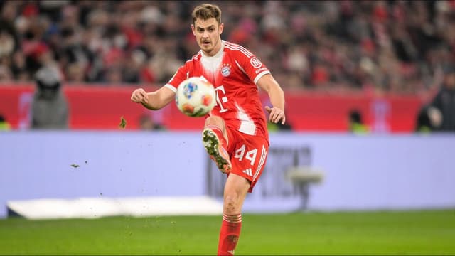 josip-stanisic-braces-for-bayern-munich-squad-battle-as-key-players-return