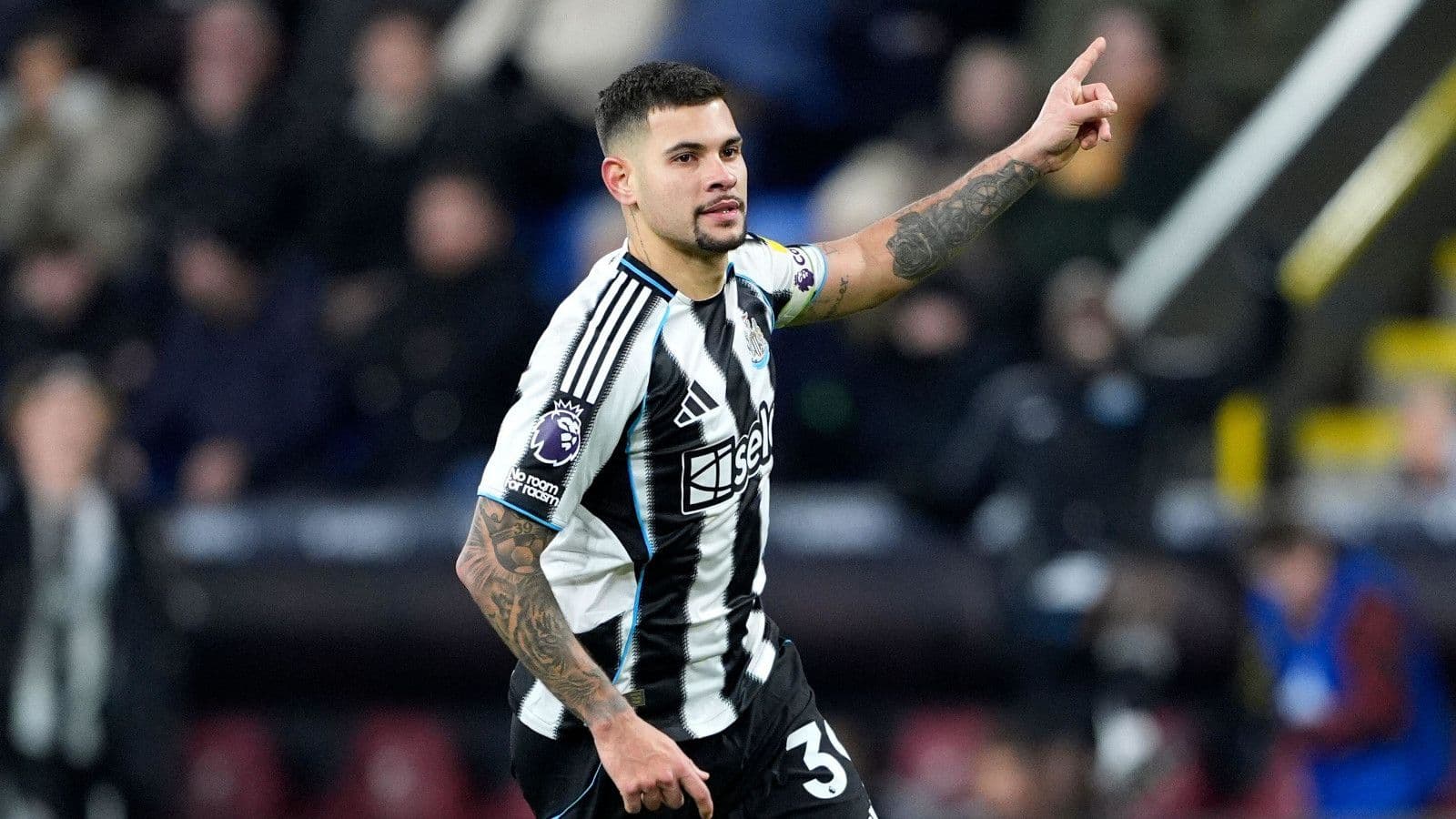 Report: Bruno Guimaraes tells Newcastle he wants Arsenal move