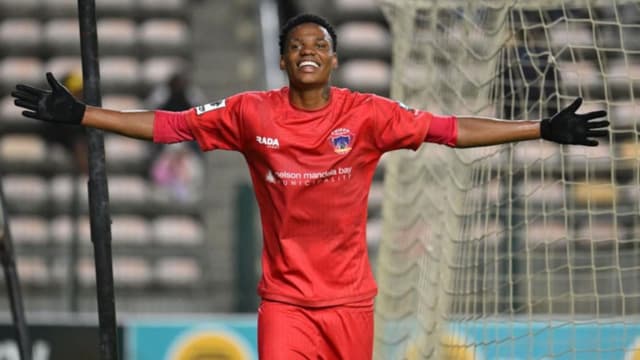 vusumuzi-vilakazi-talks-up-sinoxolo-kwayiba-quality-after-goalscoring-return-for-chippa-2