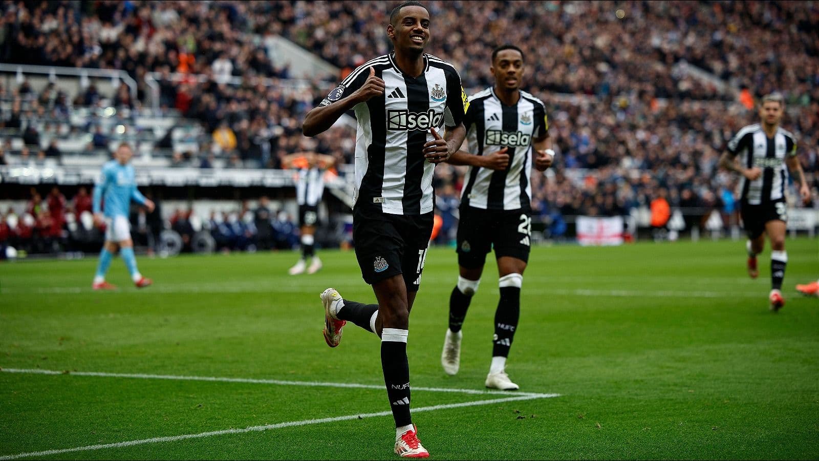Paul Merson: Alexander Isak signing could catapult Arsenal to Premier League glory