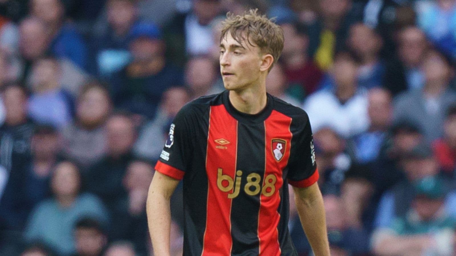 Report: Chelsea surge ahead in battle for Bournemouth's Dean Huijsen