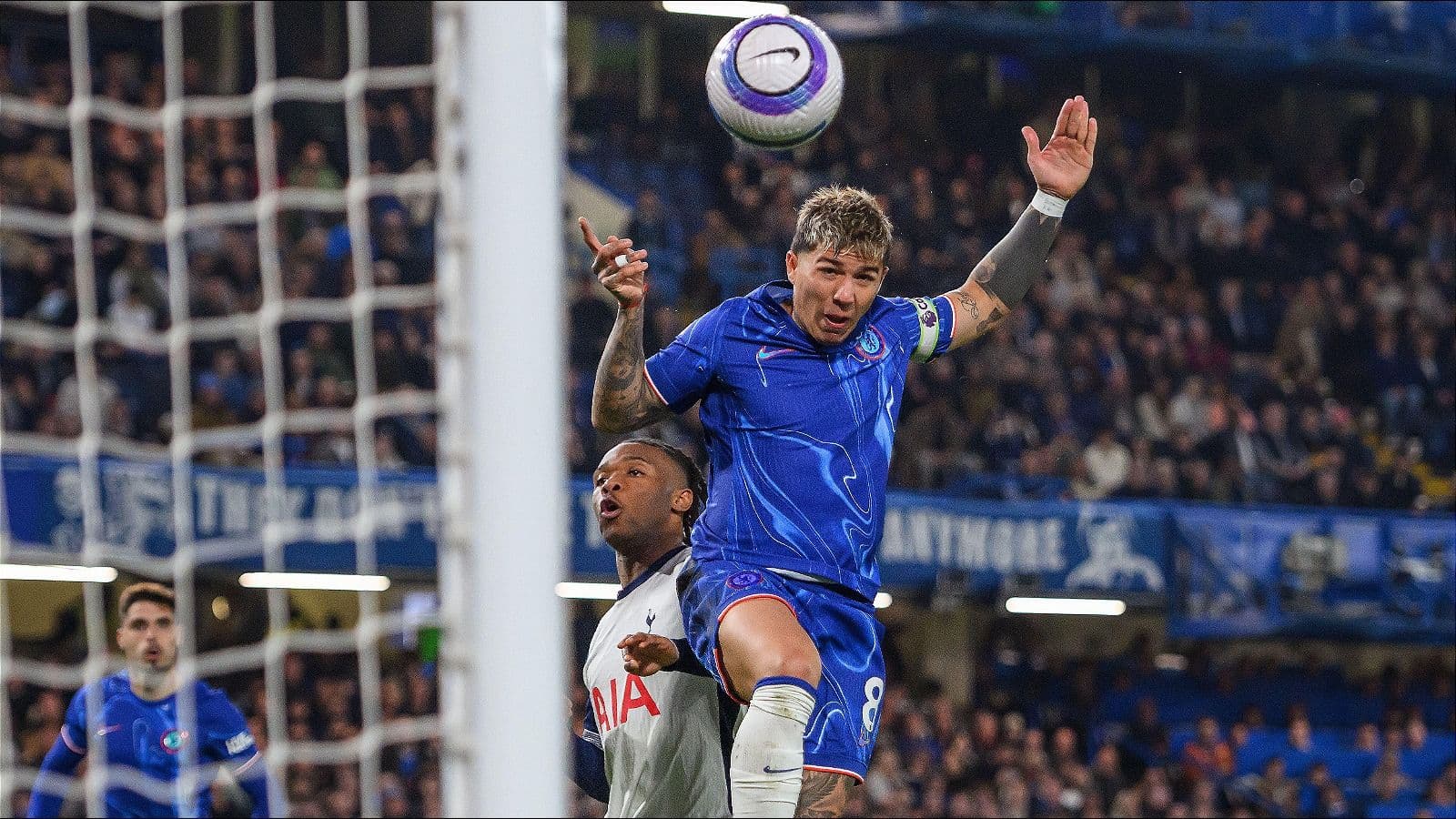 Report: Enzo Fernandez signals Real Madrid move as Chelsea brace for mega offer