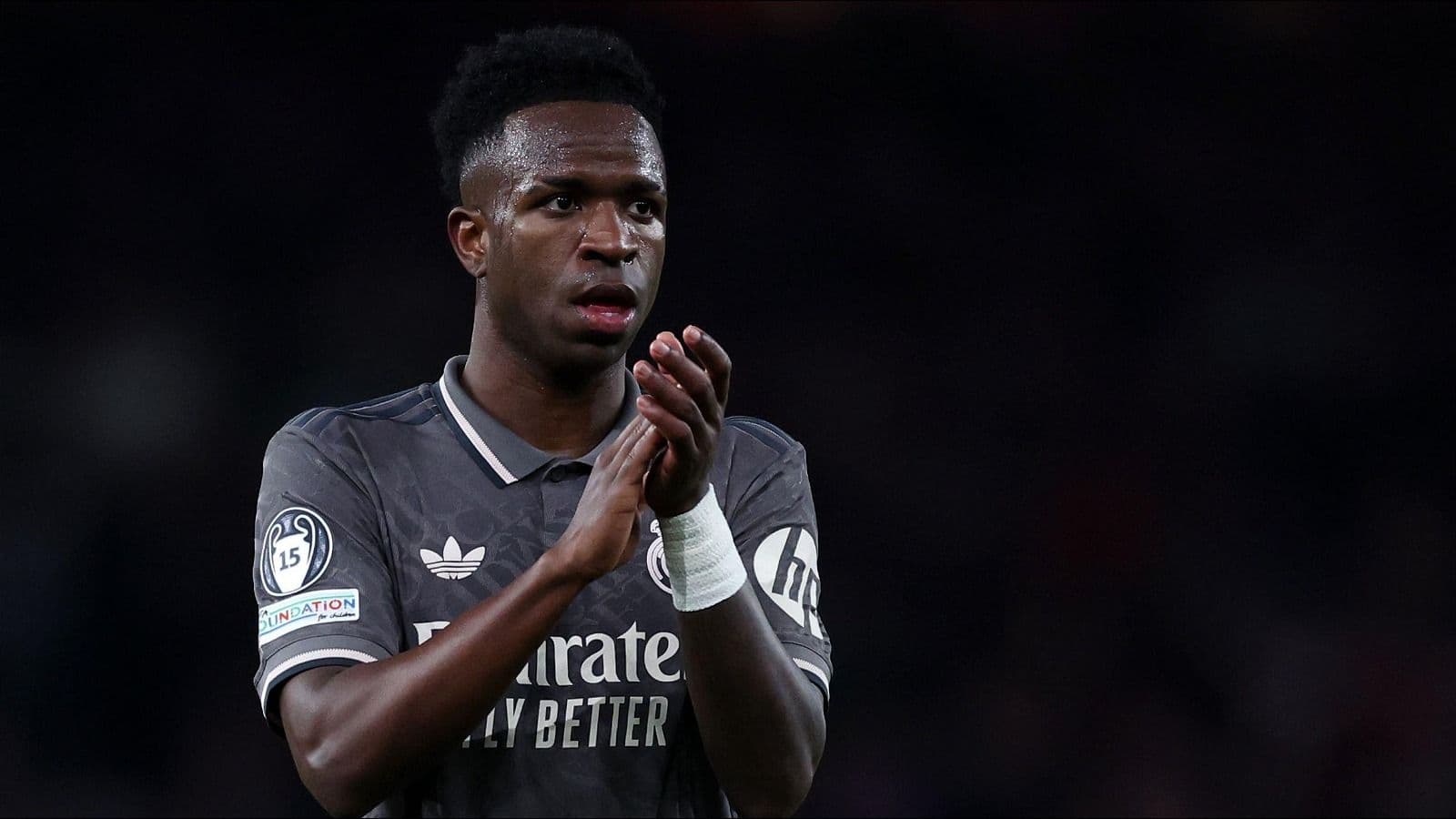 Alvaro Arbeloa defends Vinicius Junior and calls for unity at Real Madrid