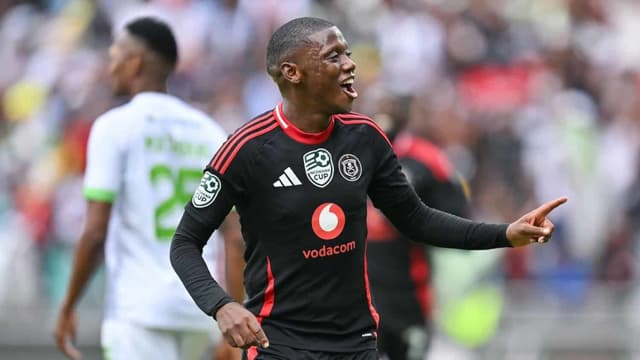 orlando-pirates-coach-clears-the-air-on-kabelo-dlamini-absence-3