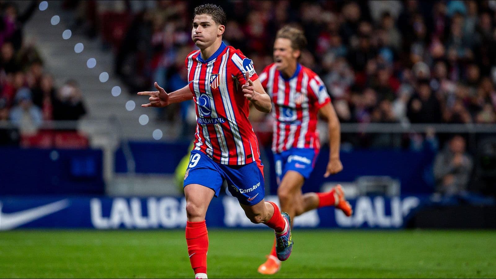 Diego Simeone's Atletico Madrid rally to keep La Liga title dream alive