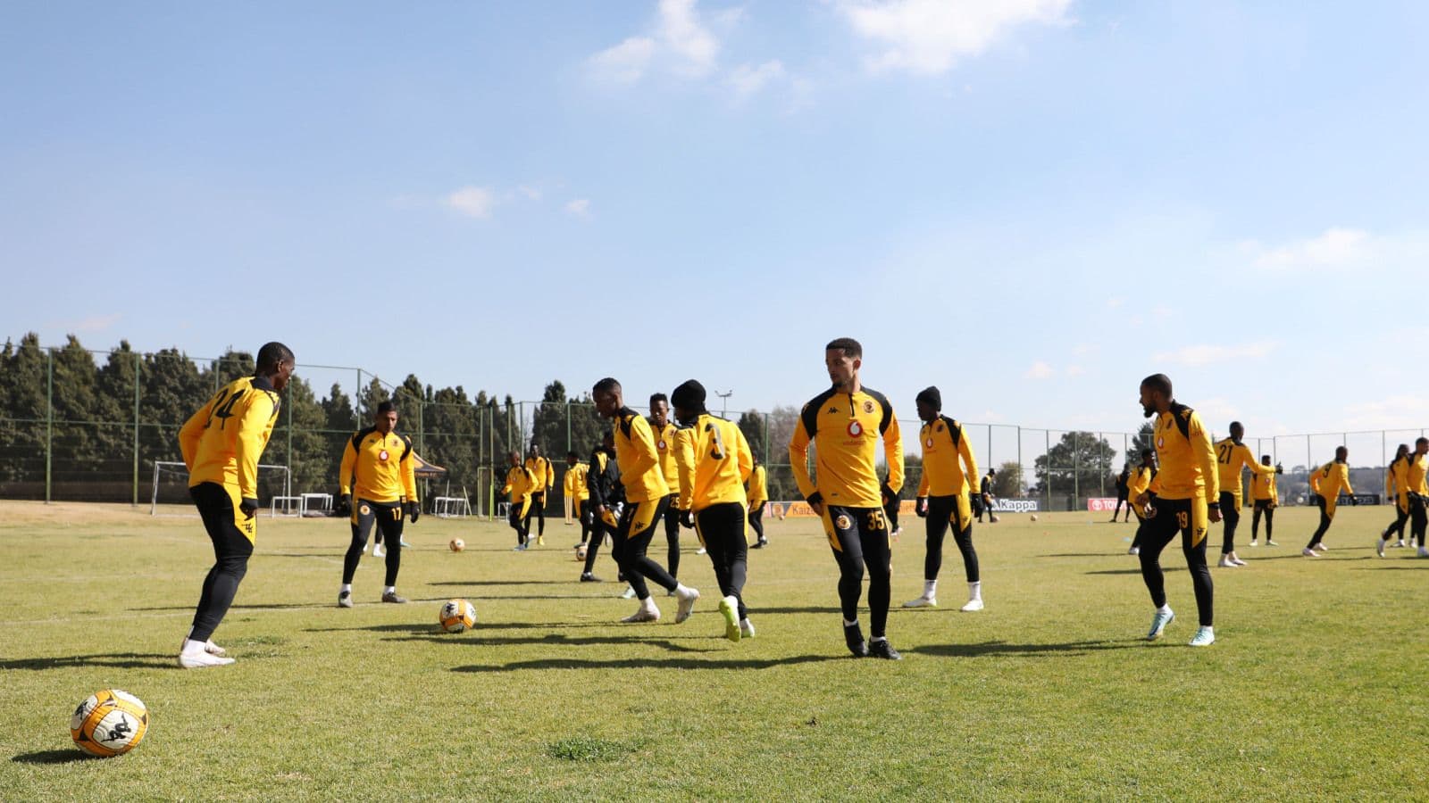 Kaizer Chiefs duo Manqoba Ozoemena and Ofentse Kgosana to join Casric Stars on loan - reports