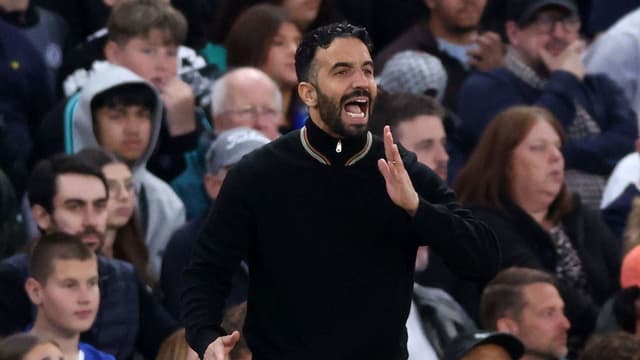 ruben-amorim-man-utd-players-must-take-responsibility-against-bournemouth-2