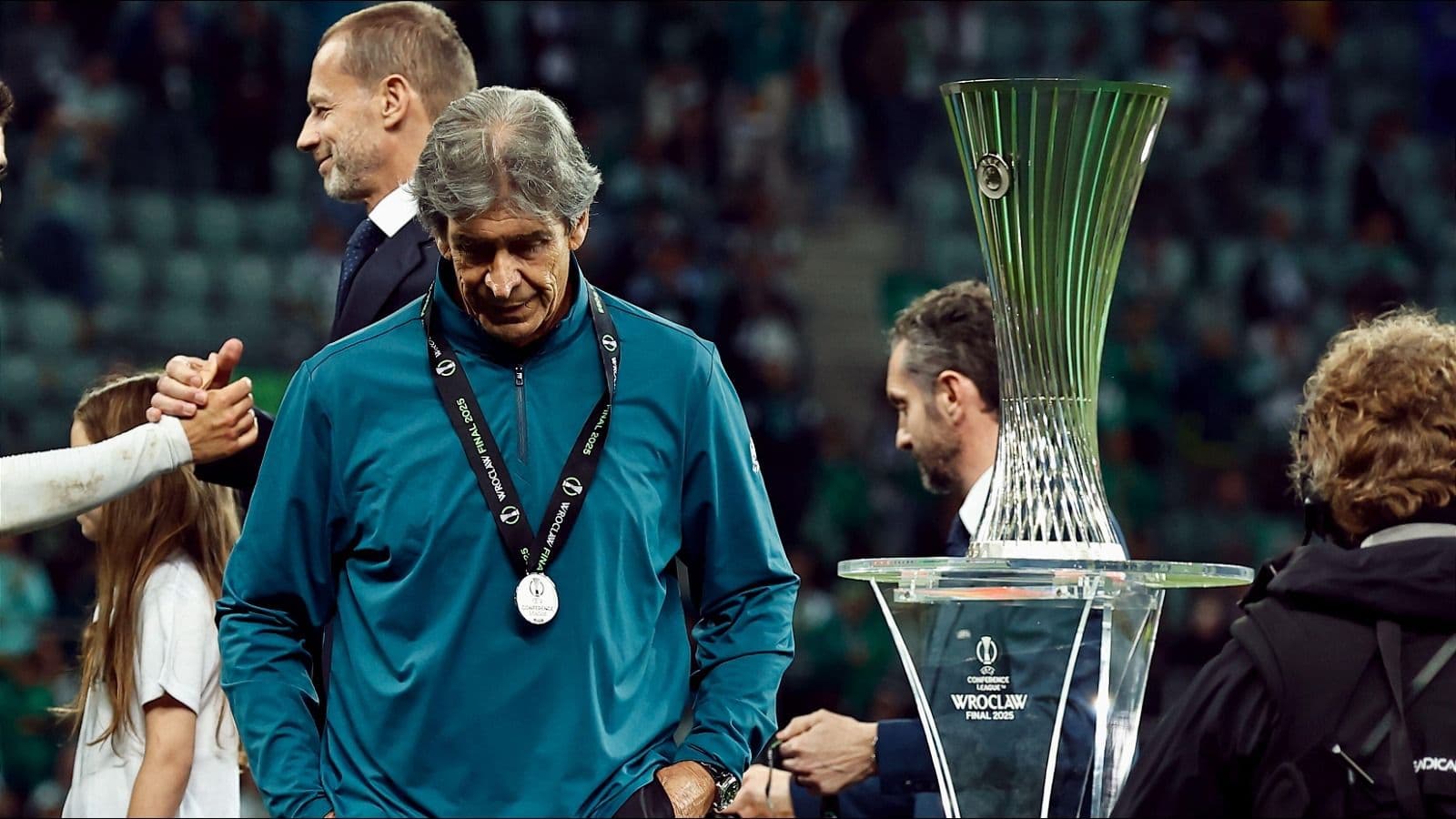 Manuel Pellegrini laments Real Betis' late collapse as Chelsea triumph in UEFA final