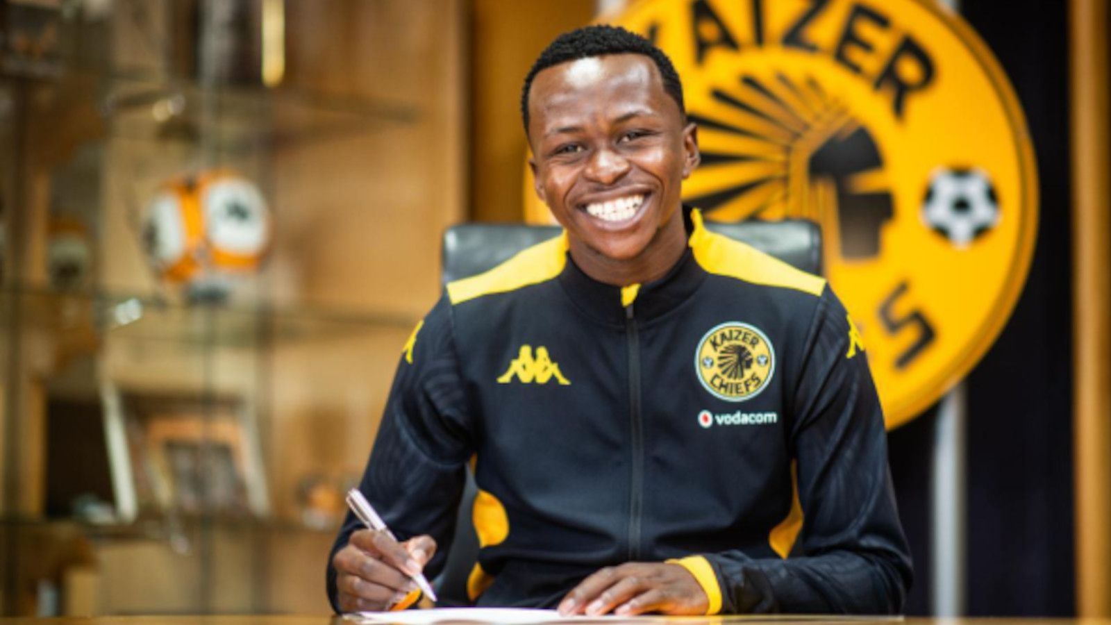 Vodacom Soccer | News | Kaizer Chiefs new signing Siphesihle Ndlovu impresses coach Nasreddine Nabi