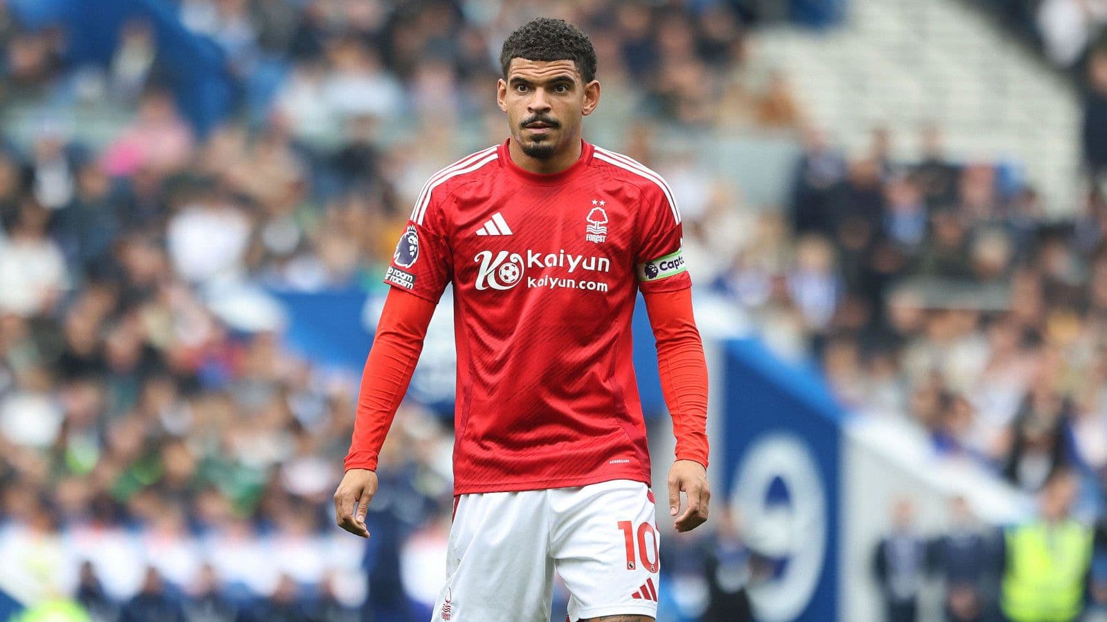 Morgan Gibbs-White commits future to Nottingham Forest with new long-term deal