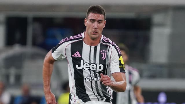 tottenham-man-utd-reportedly-target-juventus-star-dusan-vlahovic-1