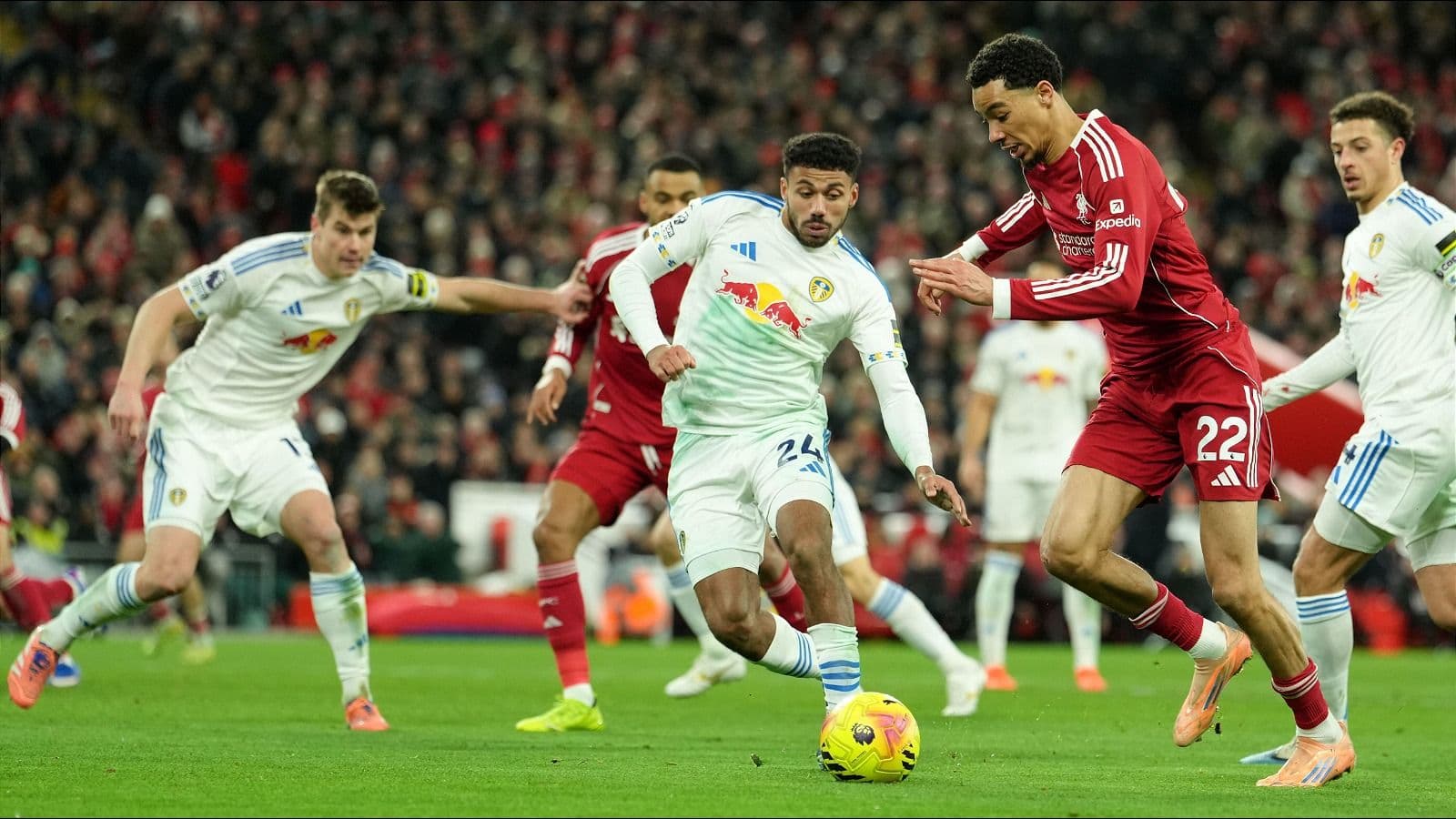 Liverpool boss Arne Slot rues missed penalty moment in Leeds stalemate