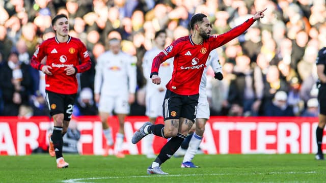matheus-cunha-saves-manchester-united-blushes-with-late-strike-against-leeds-2