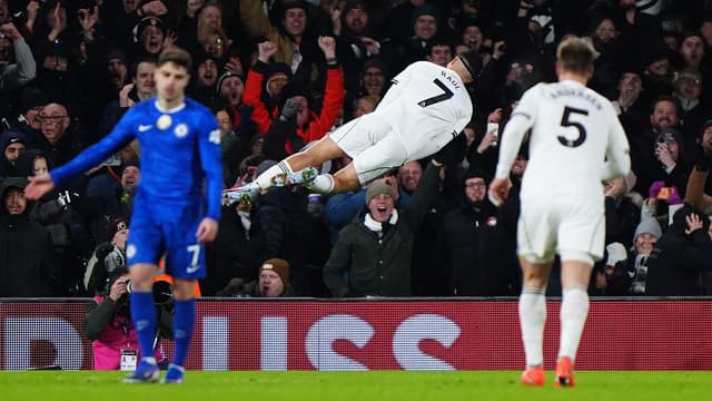 ten-man-chelsea-lose-to-fulham-extend-winless-streak-1