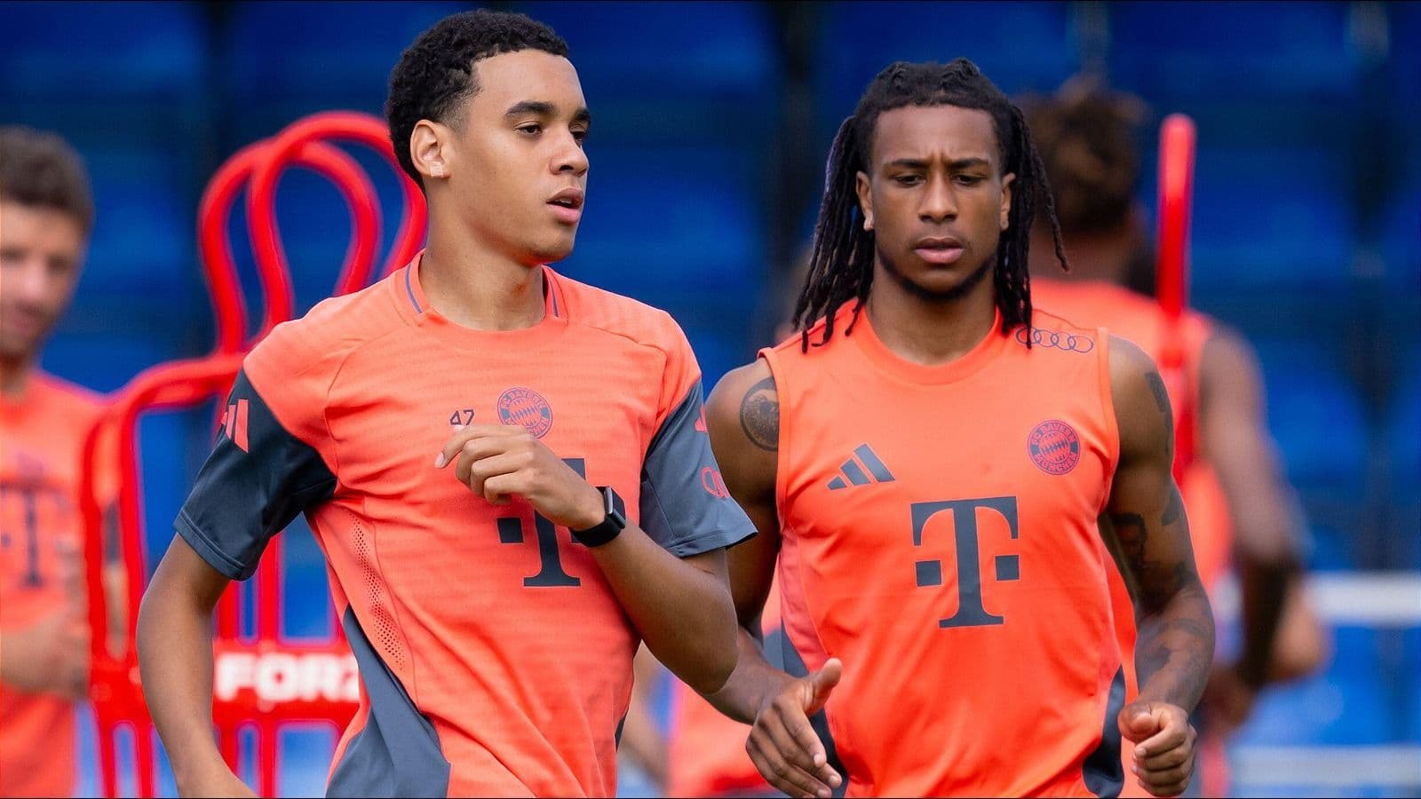 Bayern Munich take 'cautious path' as Jamal Musiala trains again