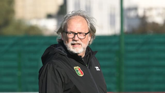 tom-saintfiet-says-mali-must-be-brave-to-see-off-senegal-in-afcon-quarter-final-clash