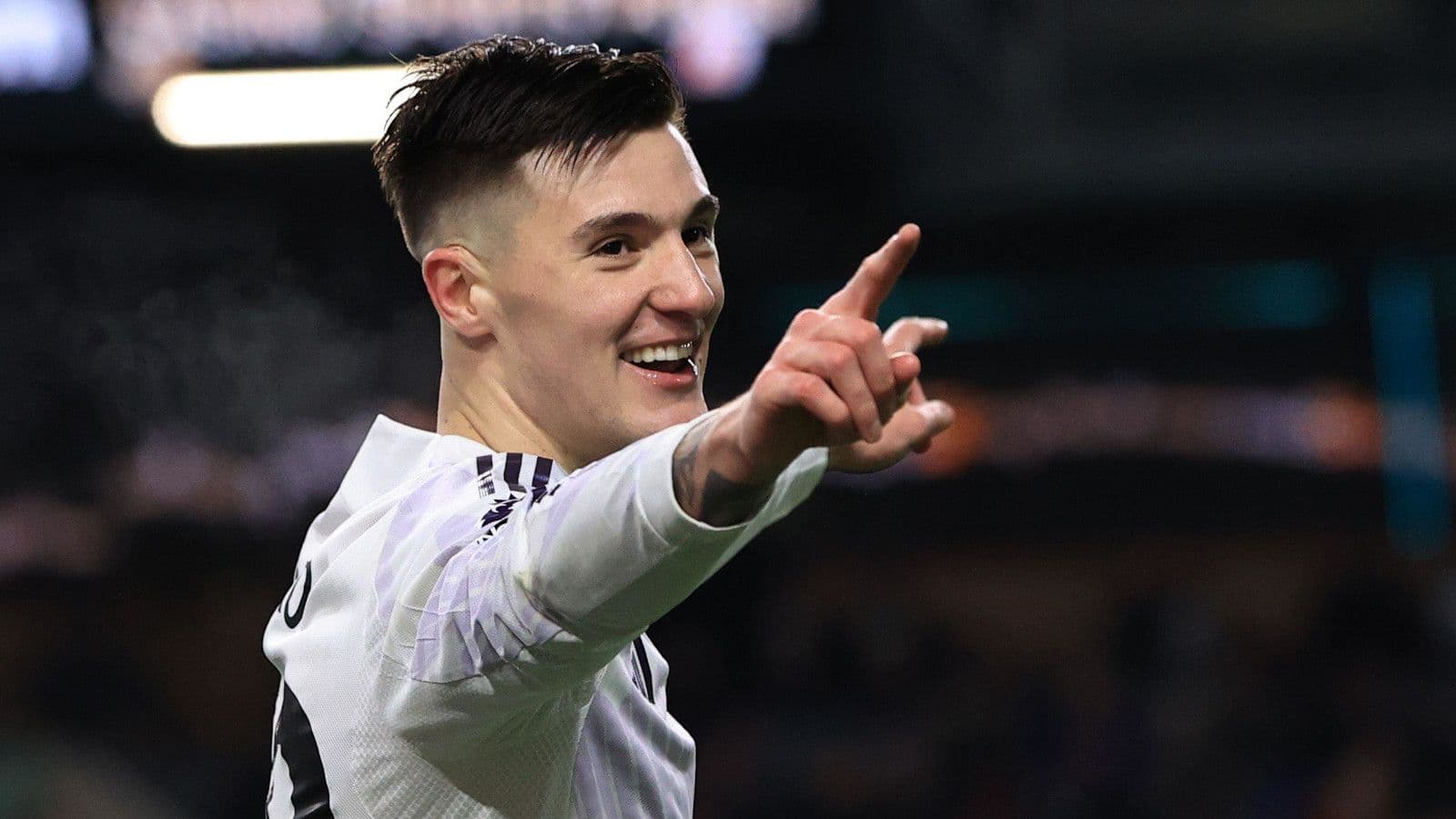 Benjamin Sesko has adjusted to Premier League pressure, 'really loves' Man Utd now