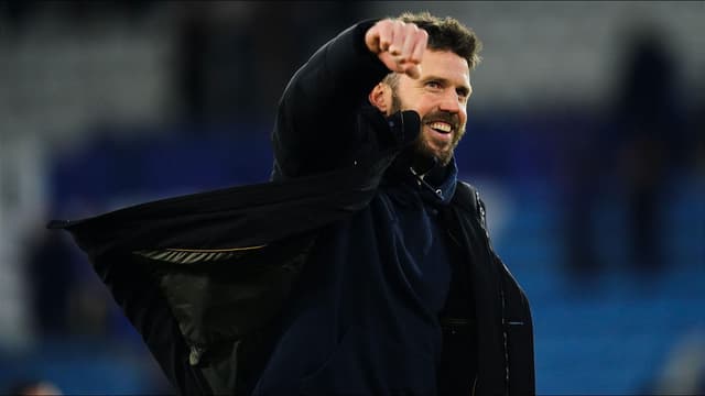 interim-coach-michael-carrick-faces-tough-manchester-derby-test-at-old-trafford-2