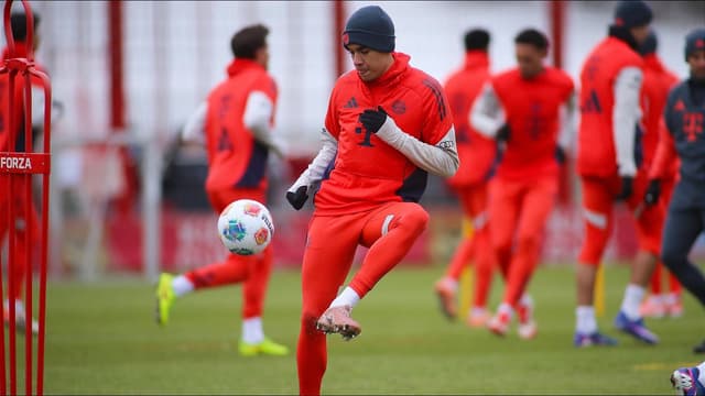 jamal-musiala-steps-up-recovery-with-return-to-bayern-munich-training