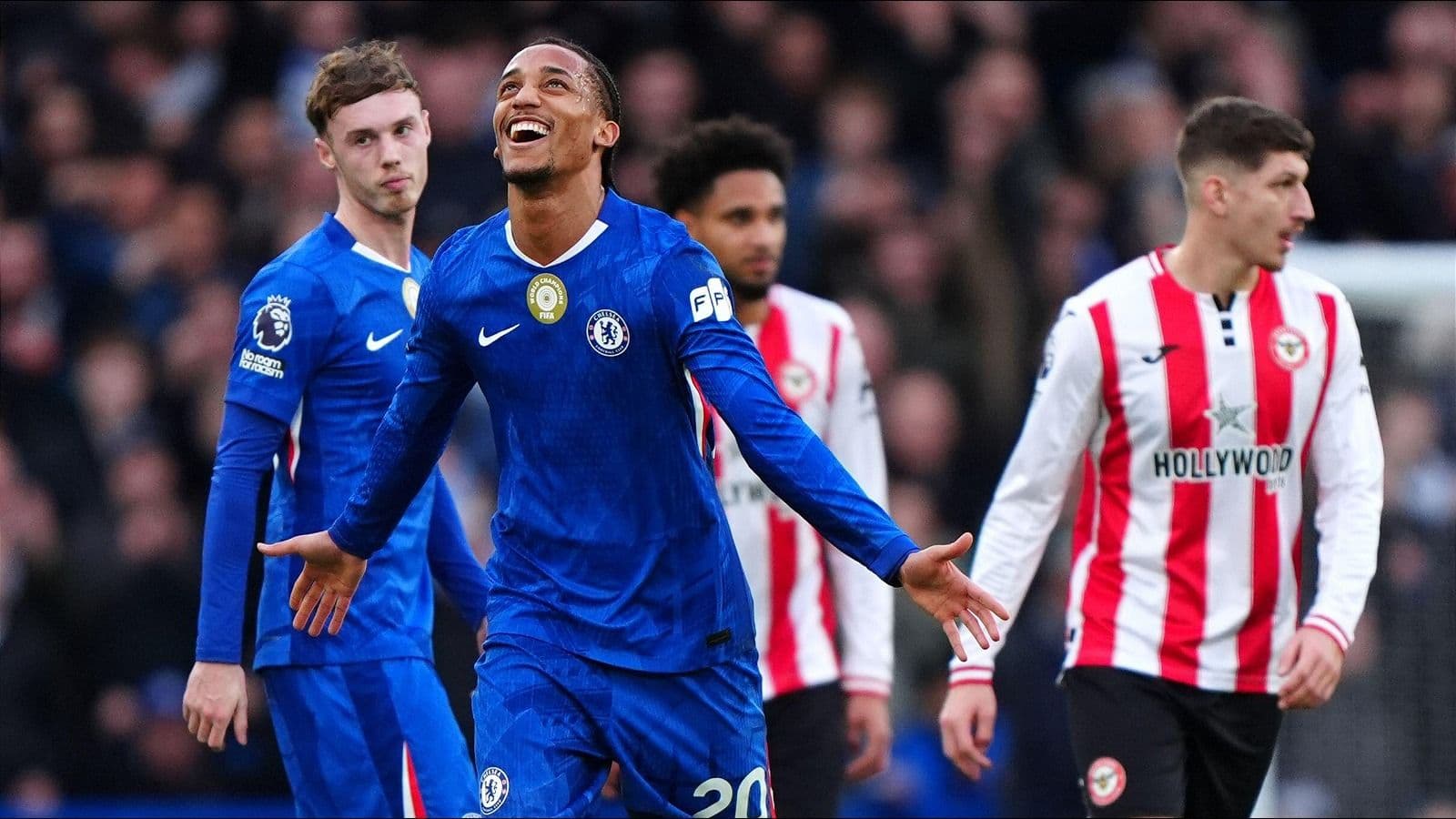 Chelsea win, Liverpool draw and Spurs crash in dramatic Premier League afternoon