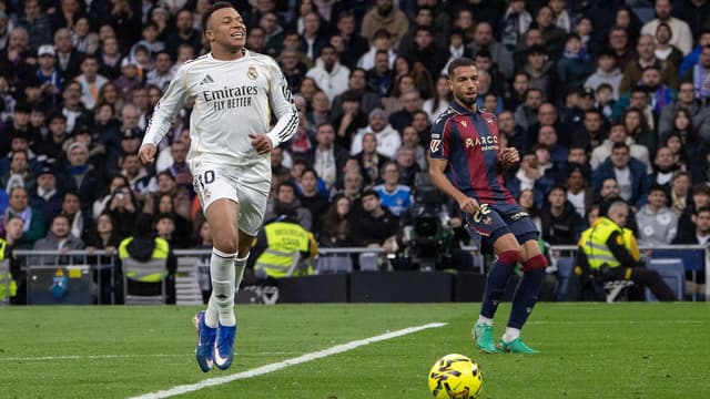 la-liga-real-madrid-return-to-winning-ways-after-cup-disappointments