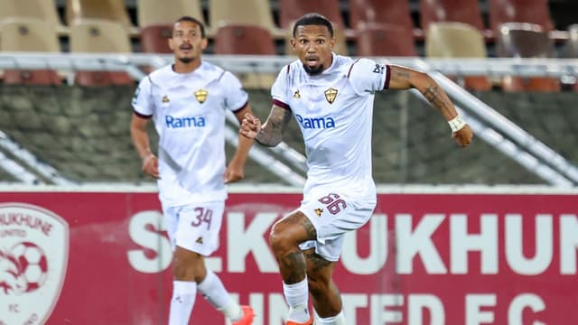 wayde-jooste-a-bit-emotional-after-making-winning-debut-with-stellenbosch-1