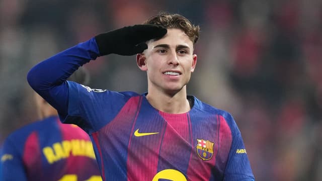 hansi-flick-chuffed-with-barcelonas-hard-fought-ucl-win-over-slavia-prague