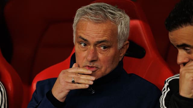 jose-mourinho-surprised-to-see-inexperienced-michael-carrick-in-charge-at-man-utd