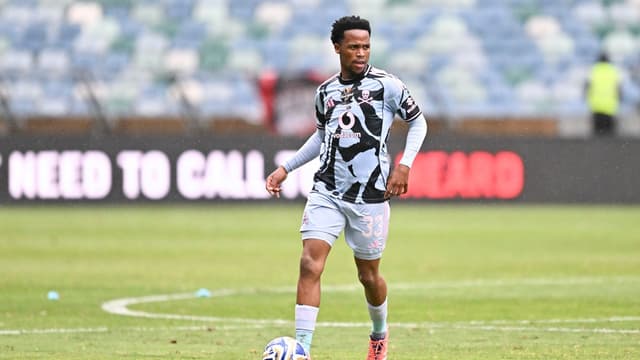 its-business-as-usual-says-lebone-seema-as-pirates-aim-to-reclaim-top-spot-in-betway-premiership-3