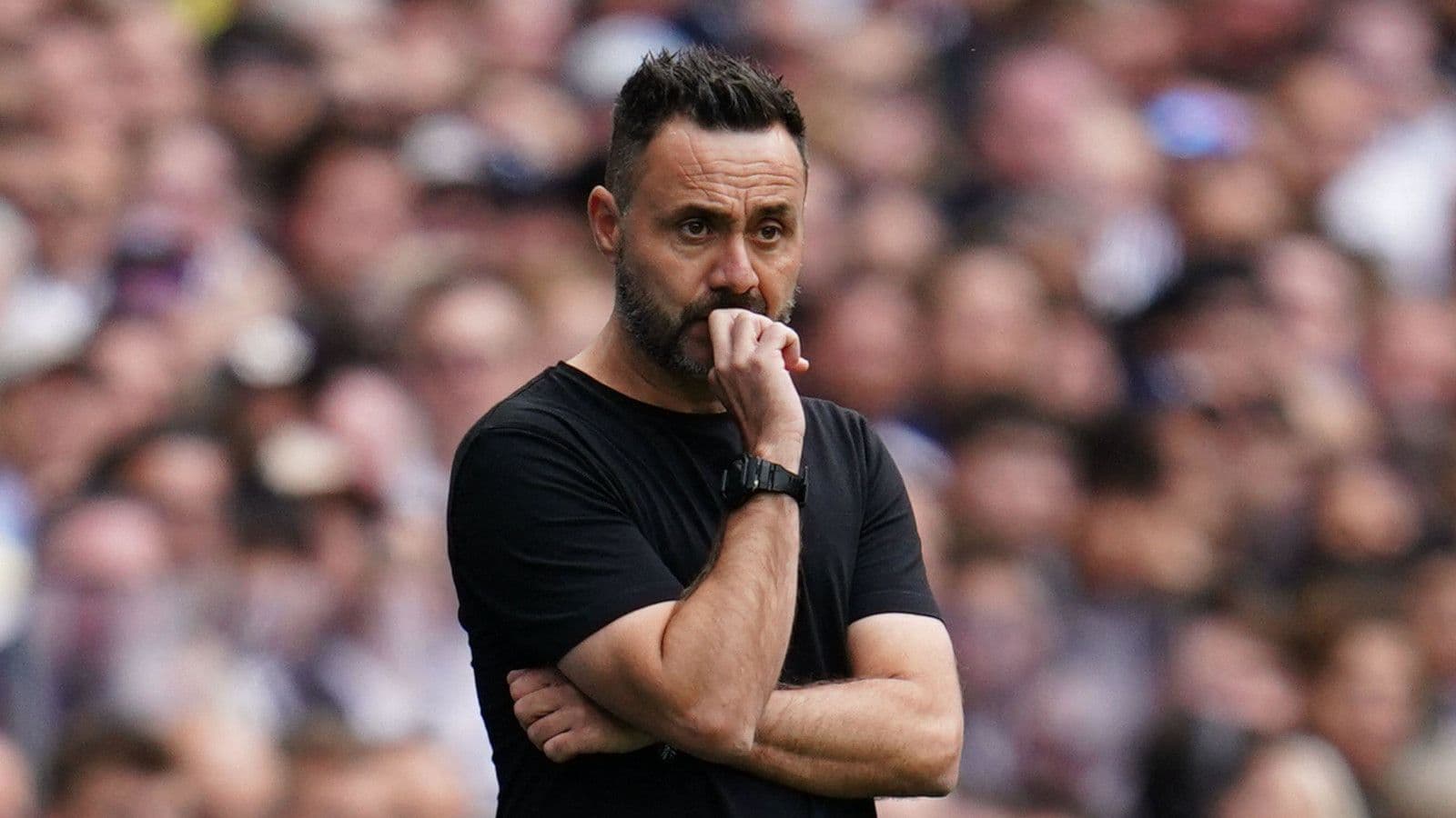 Tottenham chief executive voices support for Roberto De Zerbi after poor start