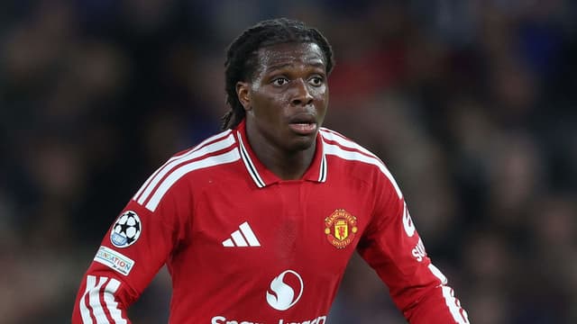 man-utd-await-patrick-dorgu-noussair-mazraoui-injury-updates-before-spurs-clash-1