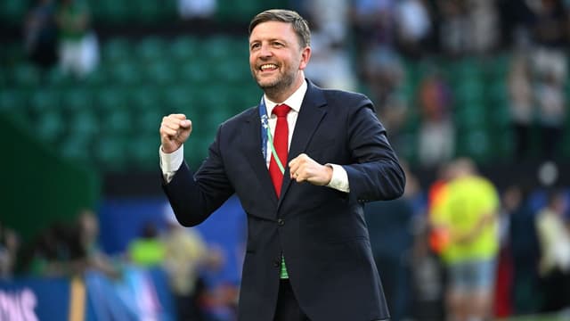 we-want-to-dominate-football-garlick-challenges-arsenal-to-build-a-winning-dynasty