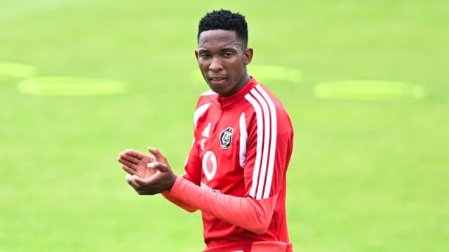 thalente-mbatha-breaks-silence-on-remarkable-orlando-pirates-unbeaten-record-3