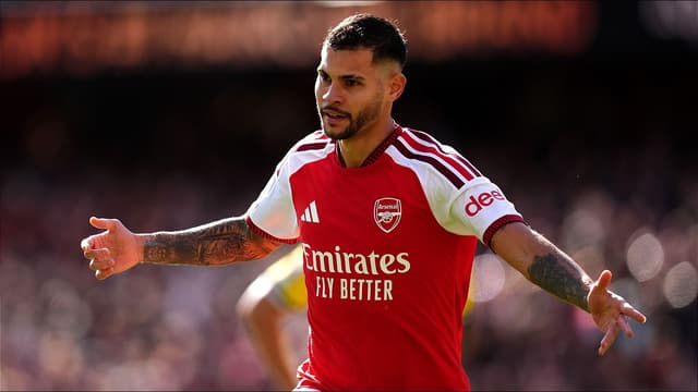 arsenal-show-resilience-to-secure-comeback-win-over-leeds-2