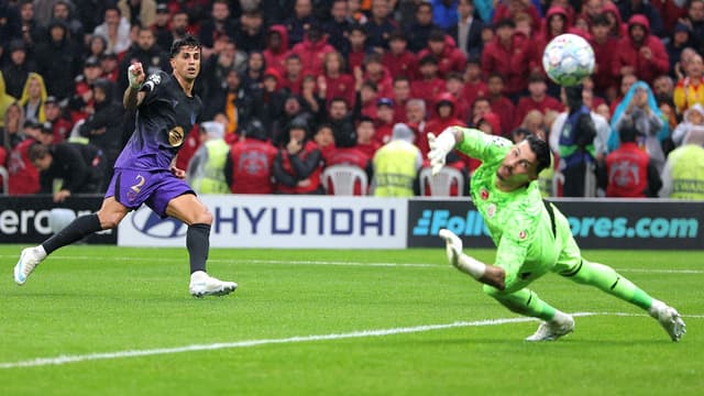 barcelona-cruise-in-comeback-champions-league-victory-over-galatasaray-3
